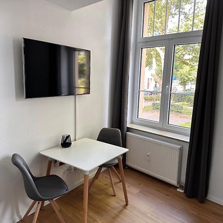 Zentrales Apartment Mit Parkplatz Hockenheim Ngoại thất bức ảnh